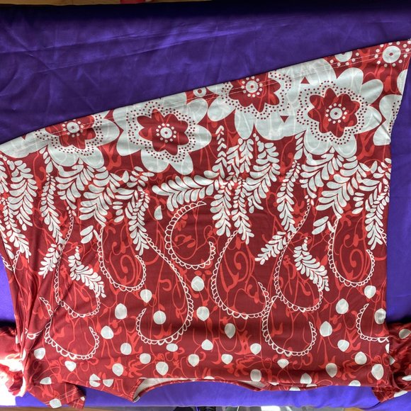 NWOT๐Tunic -- Asymmetrical Short Dress Polka Dots - Picture 11 of 15